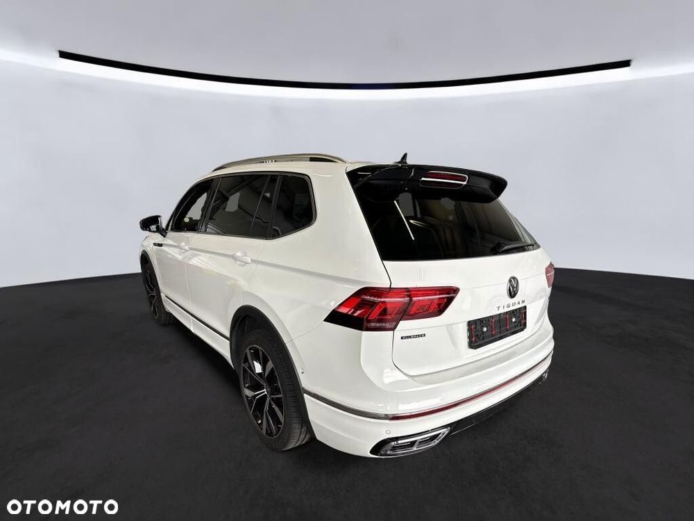 Volkswagen Tiguan Allspace - 4