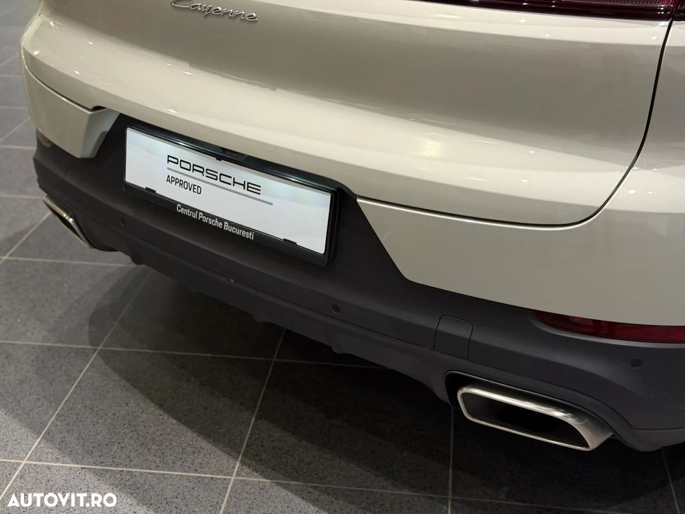 Porsche Cayenne Standard - 6