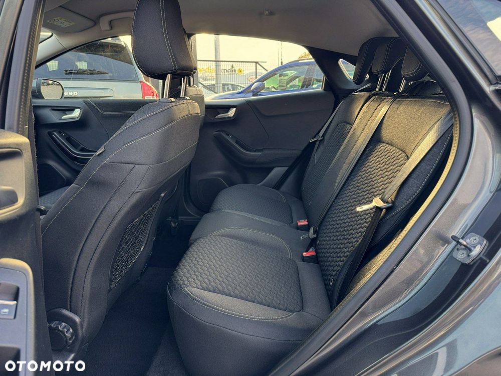 Ford Puma 1.0 EcoBoost mHEV Titanium - 17