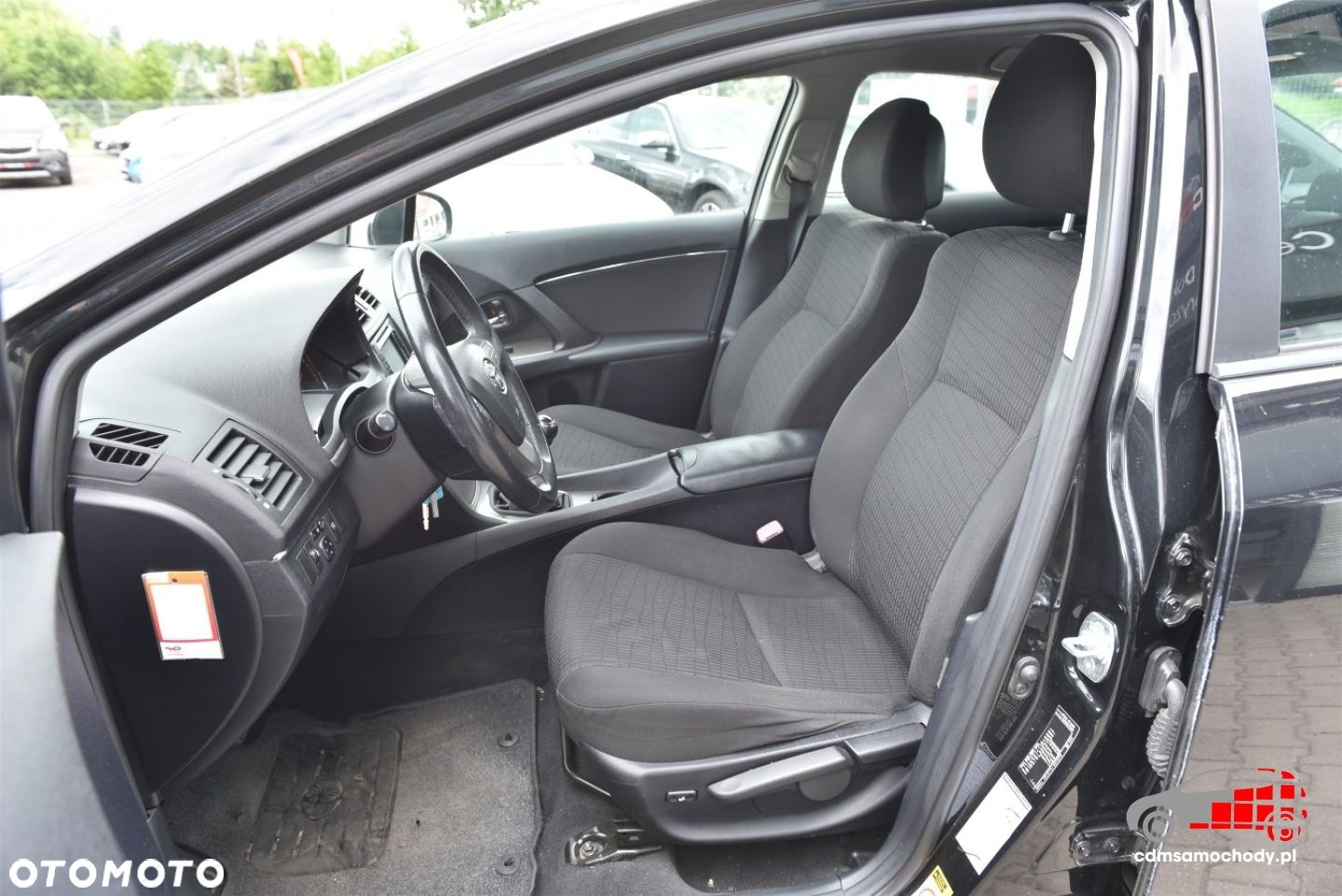 Toyota Avensis - 13