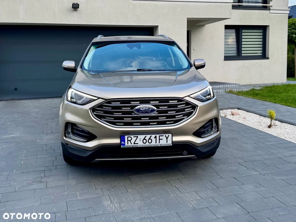 Ford Edge - 2