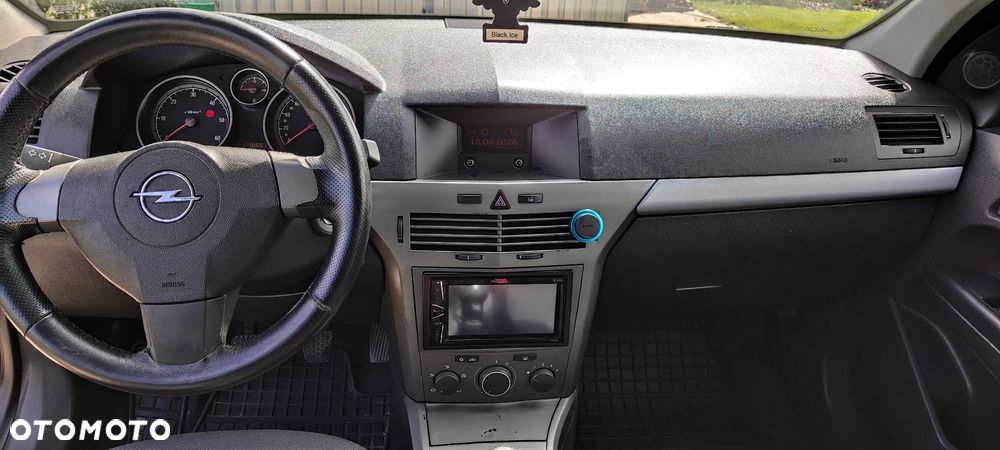 Opel Astra 1.3 CDTI Cosmo - 8