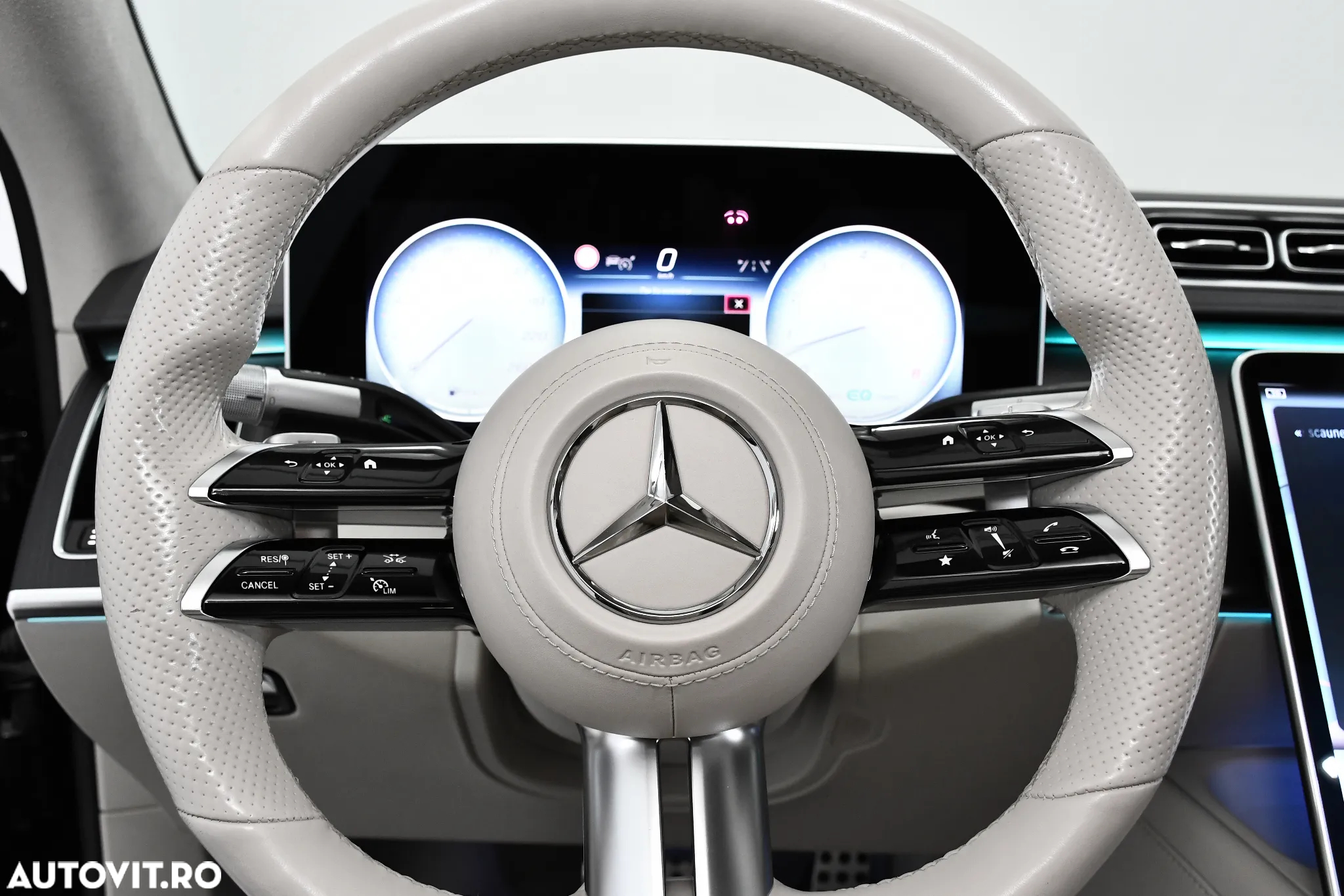 Mercedes-Benz S 500 4MATIC MHEV Long Aut. - 24