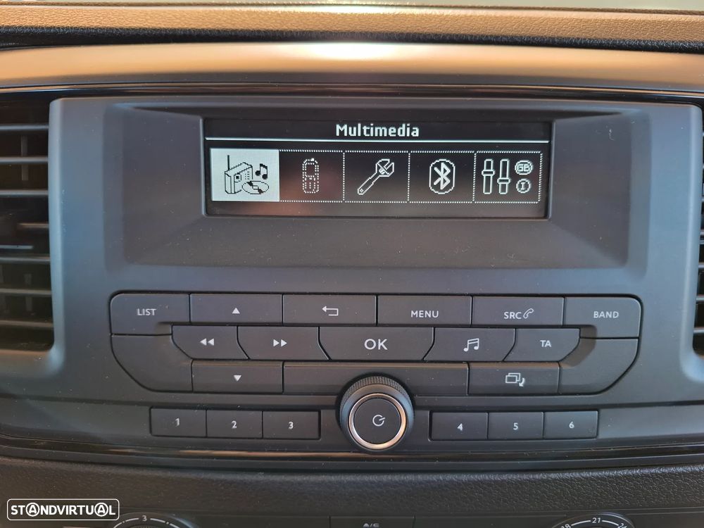 Opel Vivaro 2.0 CDTi L3H1 Essentia - 29