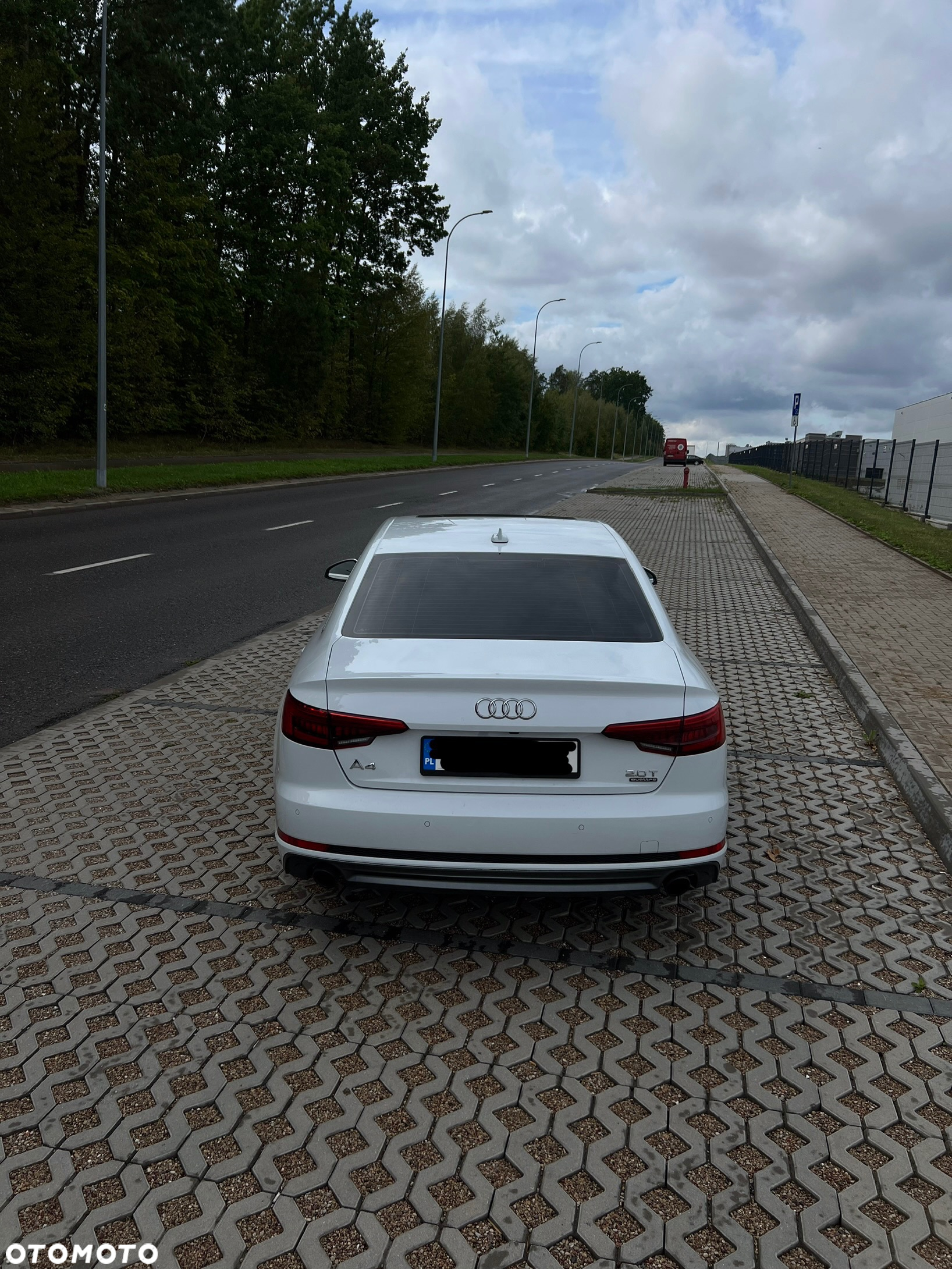 Audi A4 2.0 TFSI Quattro Design S tronic - 5