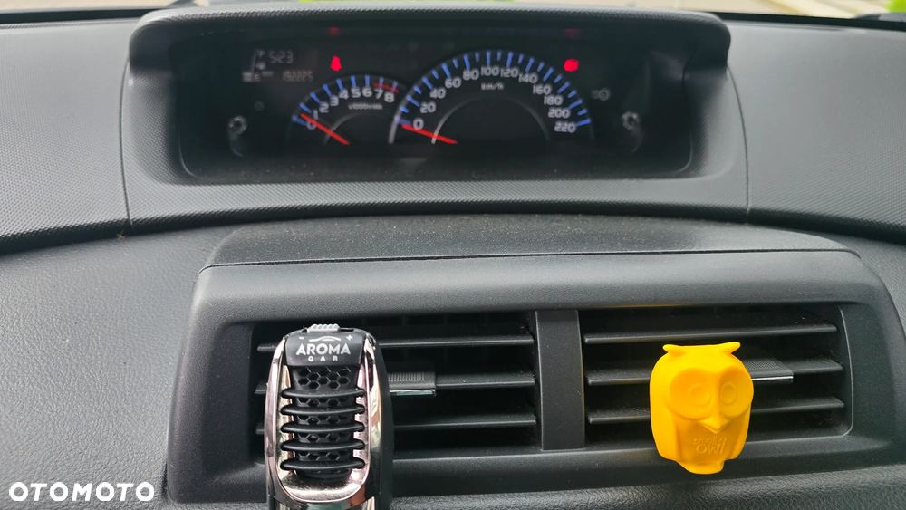 Daihatsu Materia 1.5 - 9