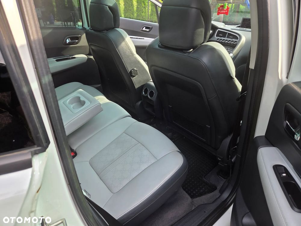 Peugeot 3008 HDi FAP 160 Automatik Roland Garros - 18