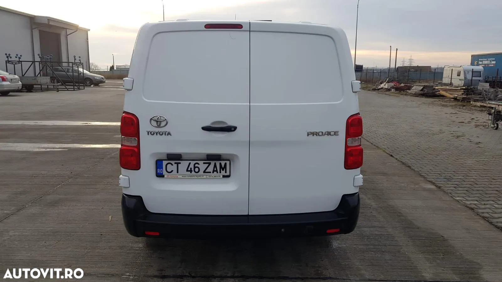 Toyota Proace Verso 1.5 D-4D 102CP 8+1 Base Compact - 8