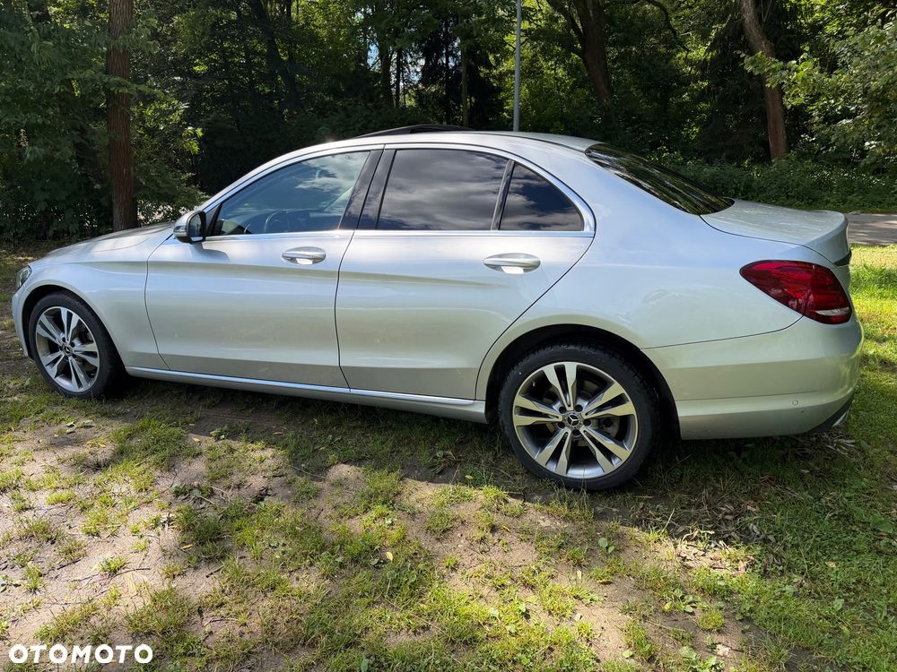 Mercedes-Benz Klasa C 200 9G-TRONIC Exclusive - 27