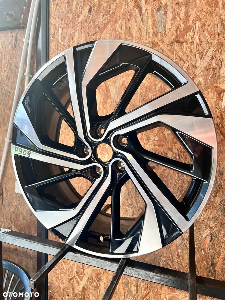 1 FELGA ALU. NISSAN QASHQAI  J12  20'' 8J  ET40 - 6