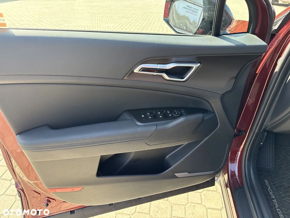 Kia Sportage 1.6 T-GDI HEV Anniversary 4WD - 10