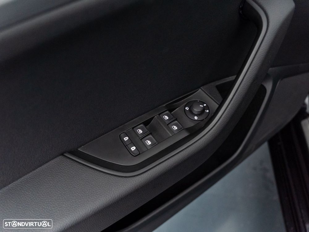 Skoda Superb Break 2.0 TDI DSG - 17