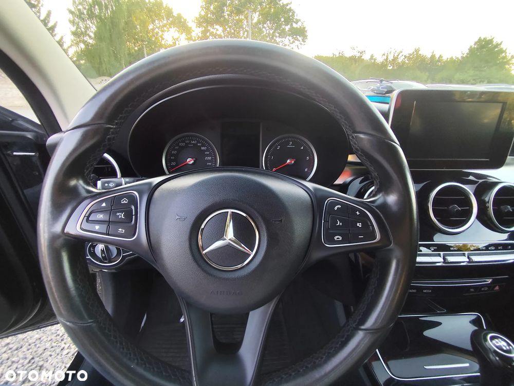 Mercedes-Benz Klasa C - 16