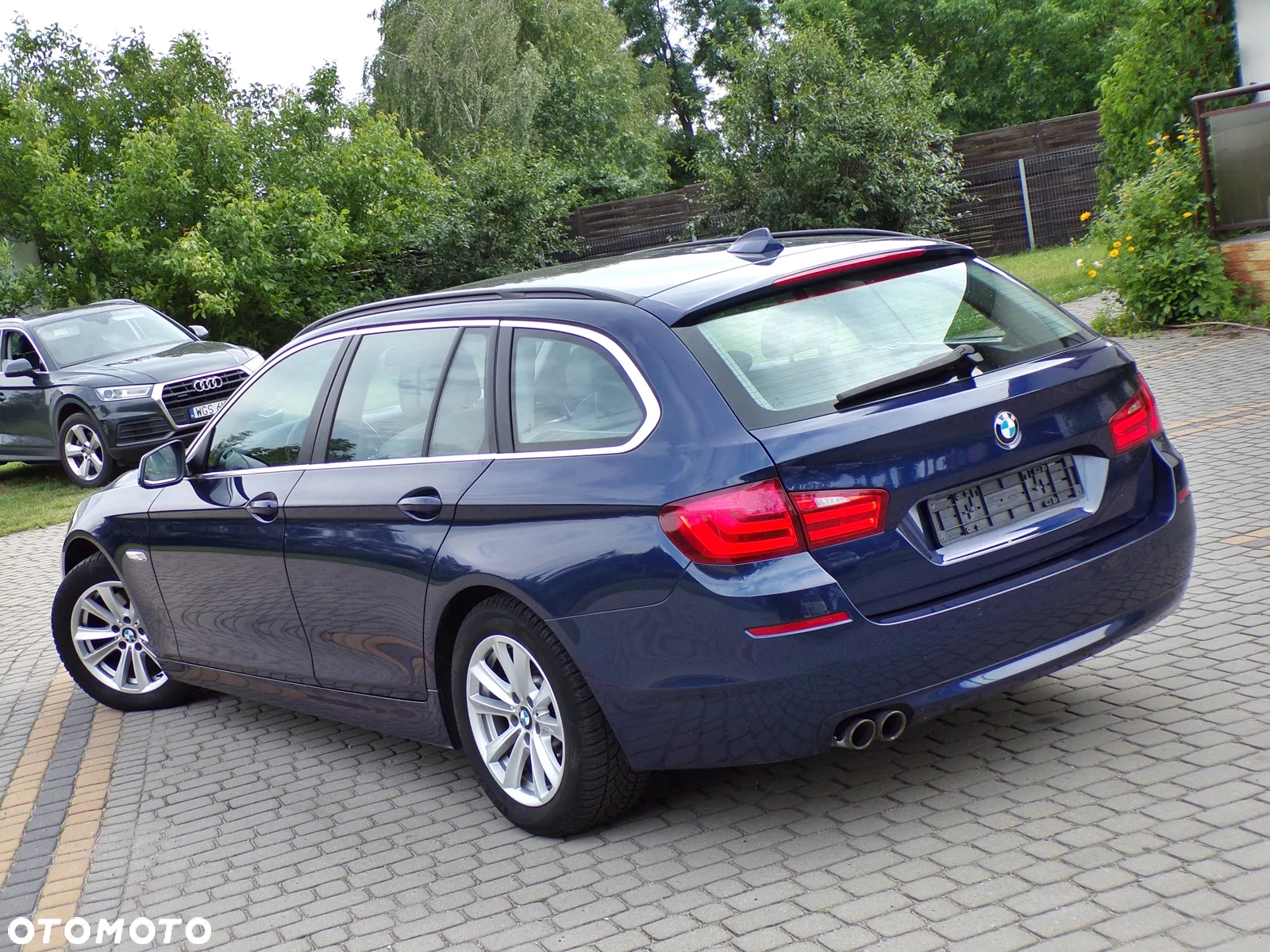 BMW Seria 5 520d Touring - 14