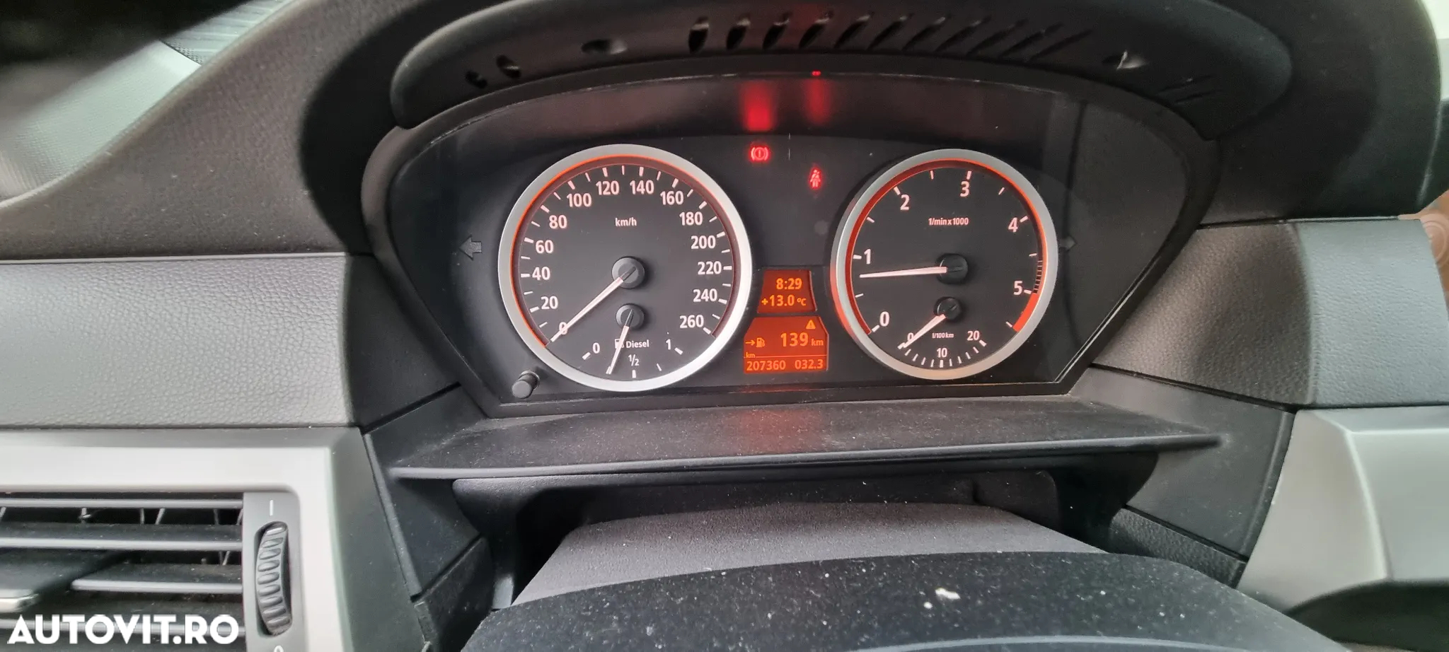 BMW Seria 5 520d Touring - 4