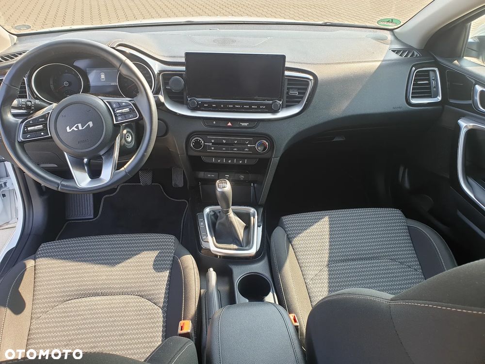 Kia Ceed 1.0 T-GDI Business Line - 14