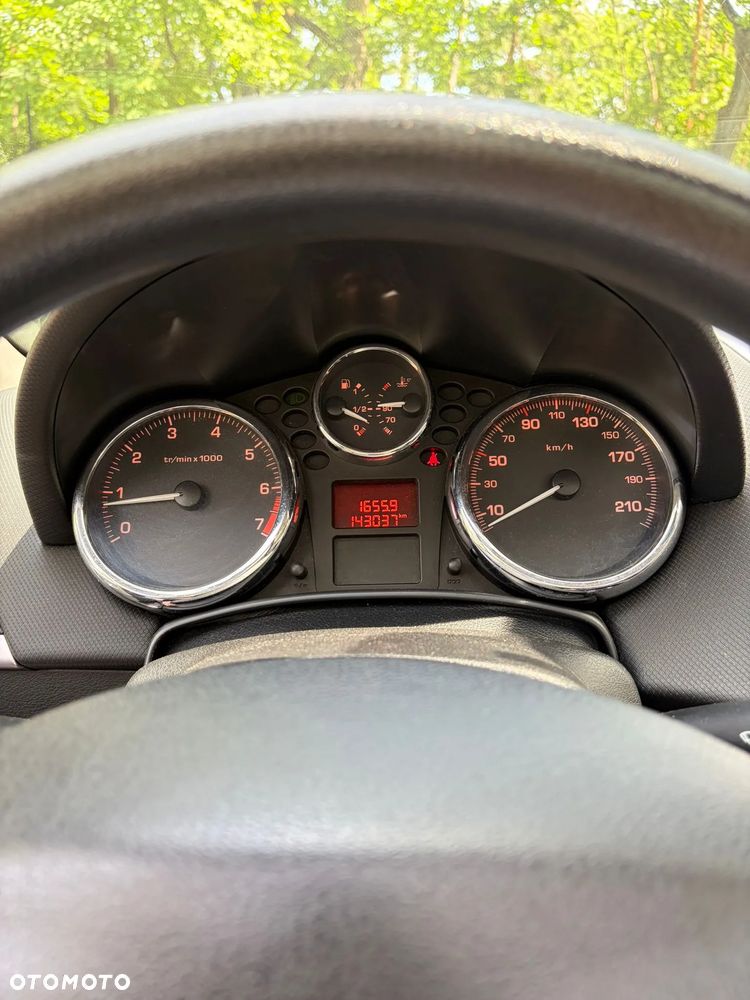Peugeot 207 1.6 VTi Sporty - 8