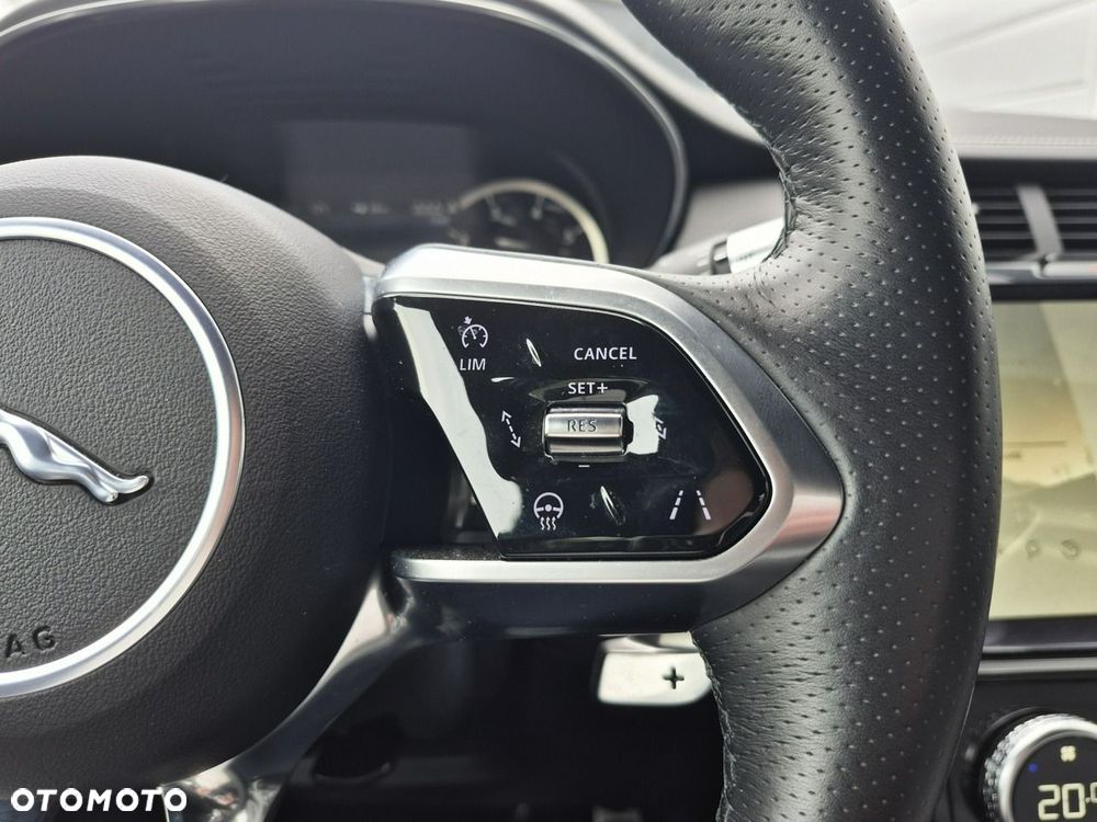 Jaguar E-Pace 2.0 P200 mHEV AWD R-Dynamic S - 30