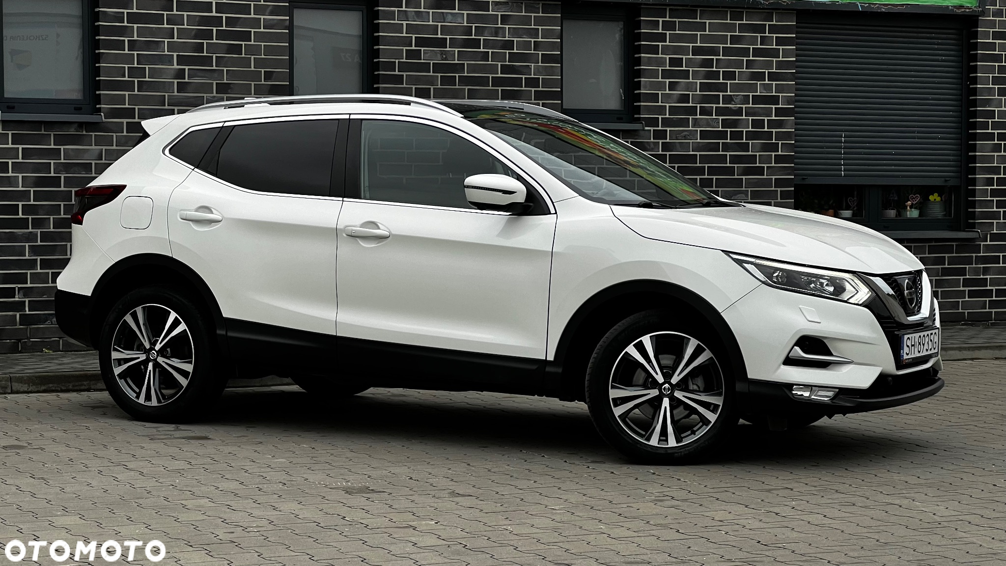 Nissan Qashqai 1.6 DIG-T N-Connecta - 10