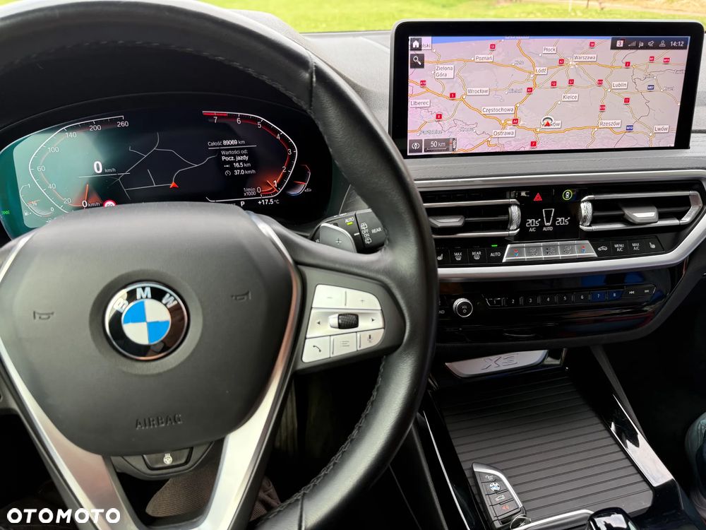 BMW X3 xDrive30i Luxury Line - 13