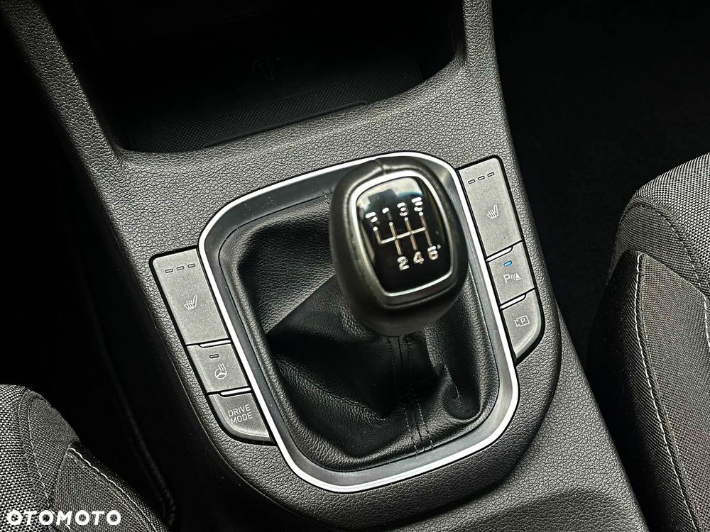 Hyundai i30 1.5 T-GDI 48V-Hybrid EDITION 30+ - 30