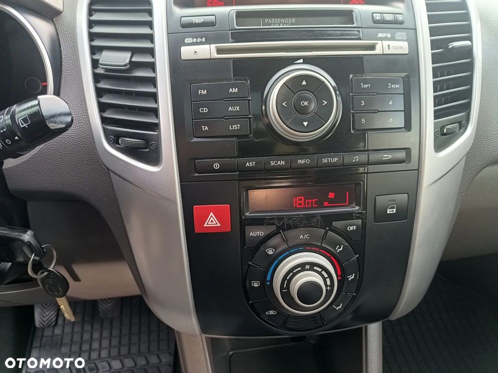 Kia Venga 1.4 M - 11