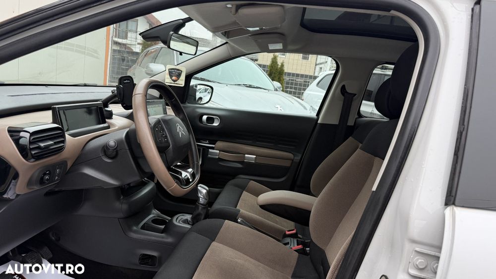 Citroën C4 Cactus - 12