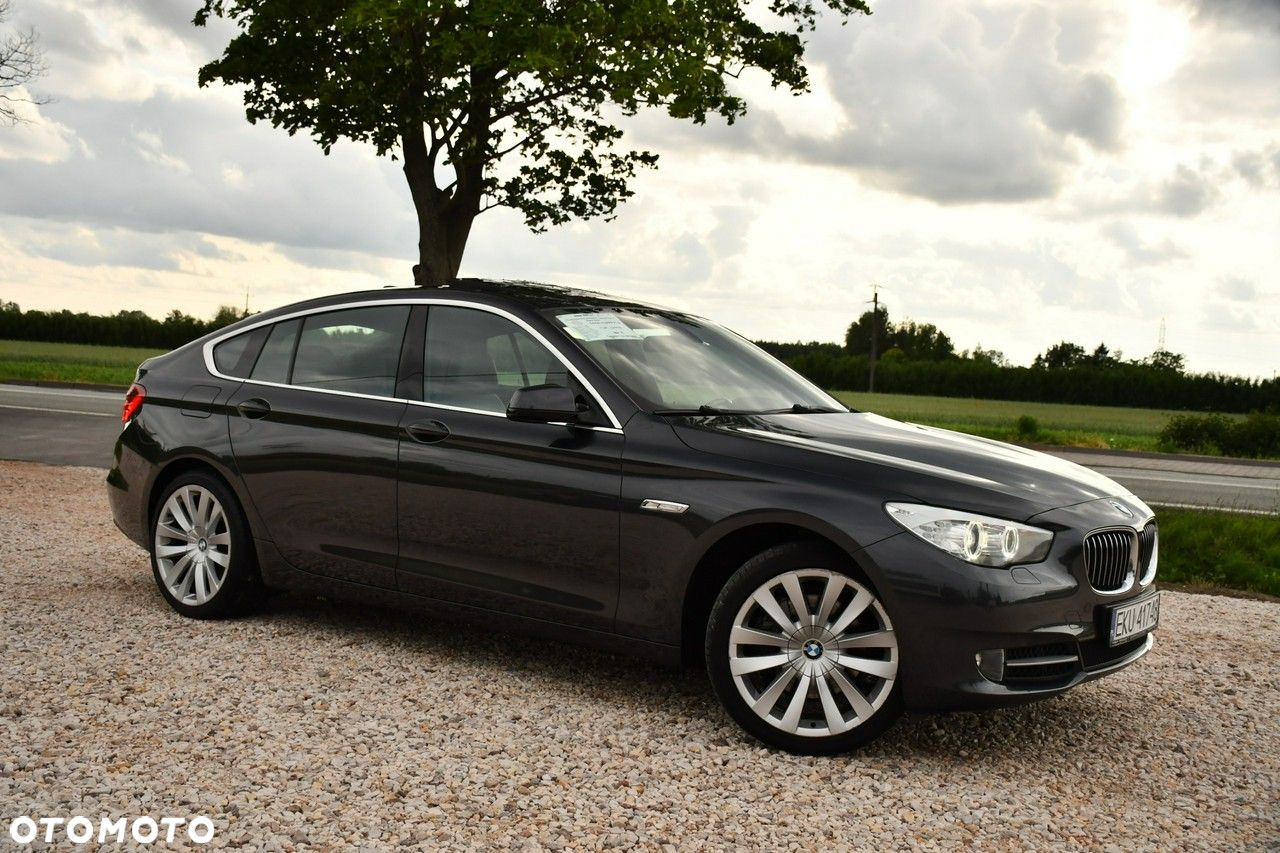 BMW 5GT 535i Gran Turismo - 2
