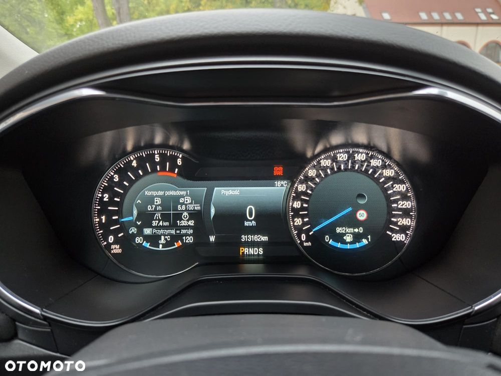 Ford Mondeo - 31