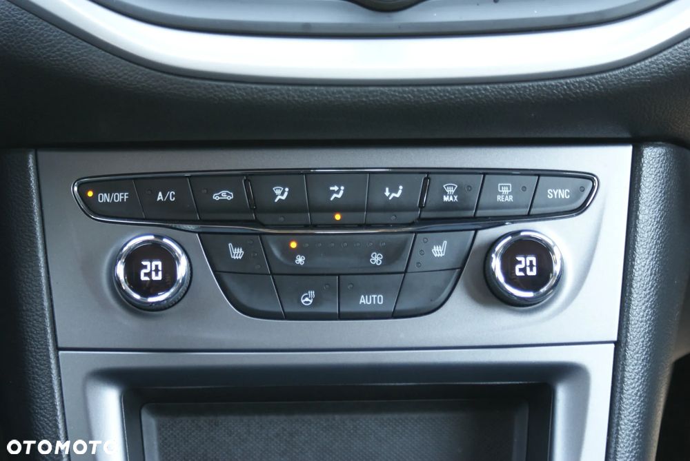 Opel Astra - 10