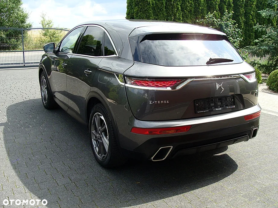 DS Automobiles DS 7 Crossback 1.6 E-Tense Bastille + - 7
