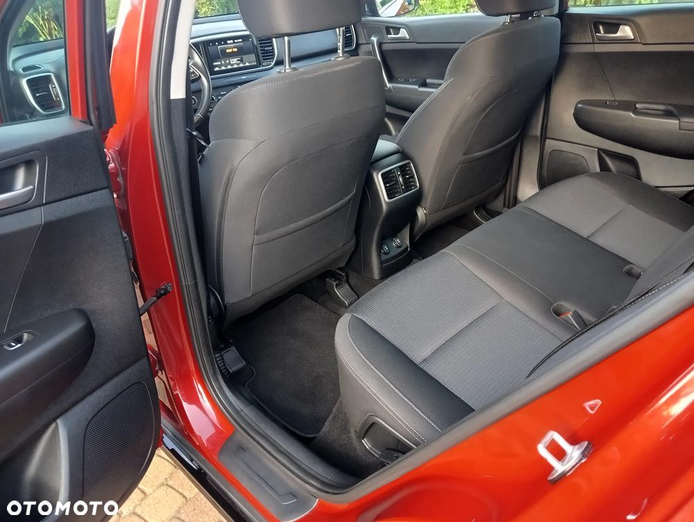 Kia Sportage 1.6 CRDI M 2WD - 10