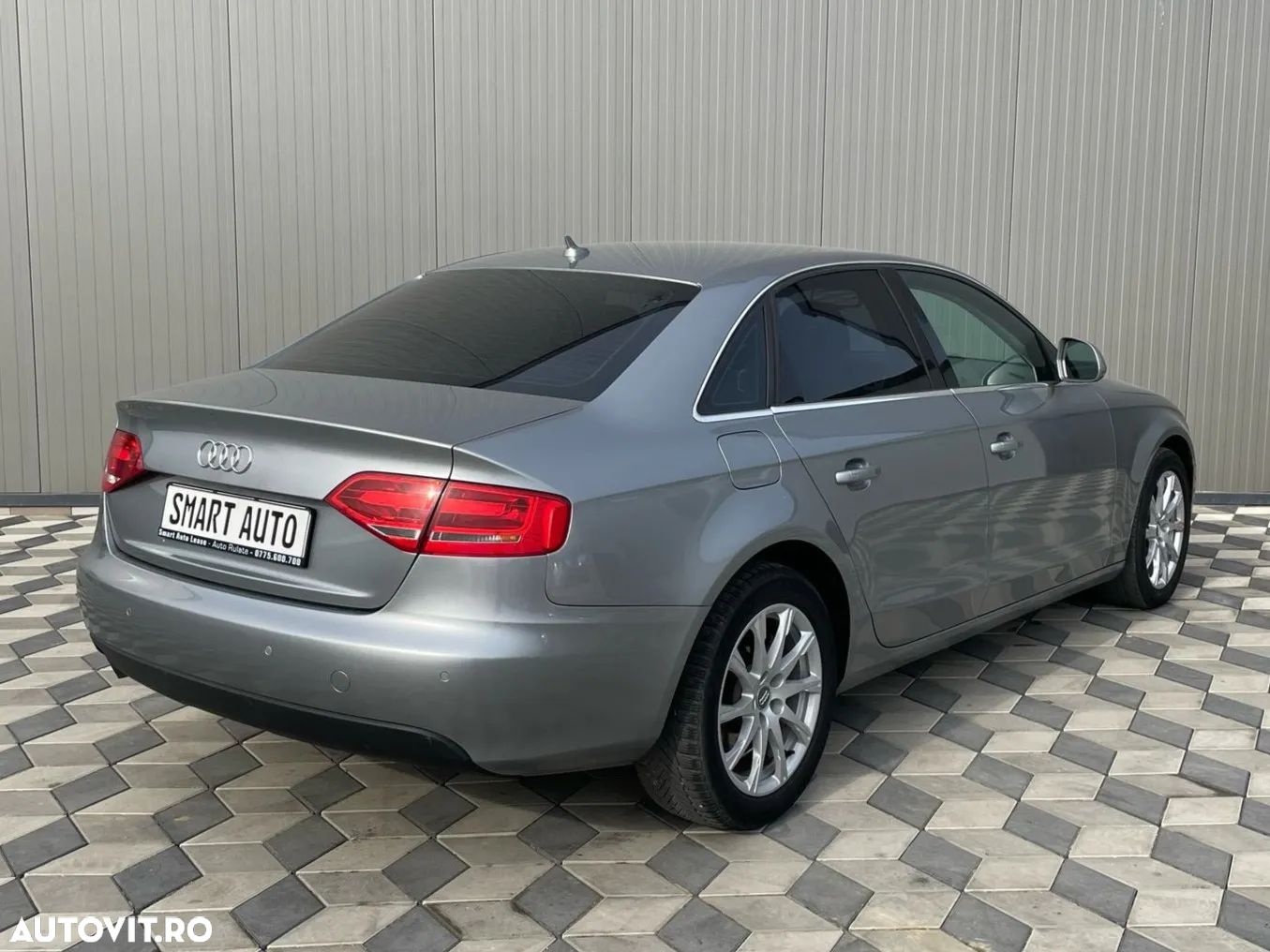 Audi A4 - 4