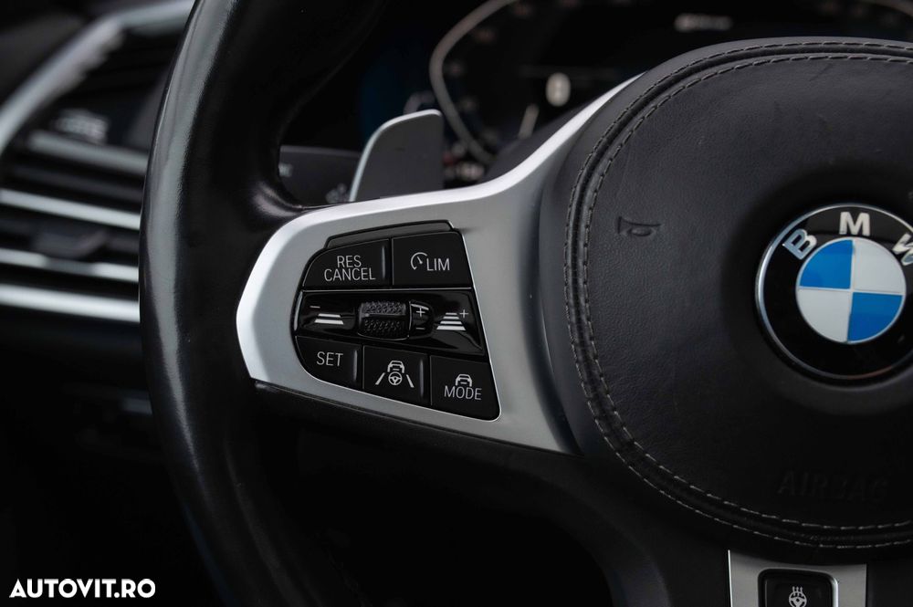 BMW X5 xDrive45e - 16