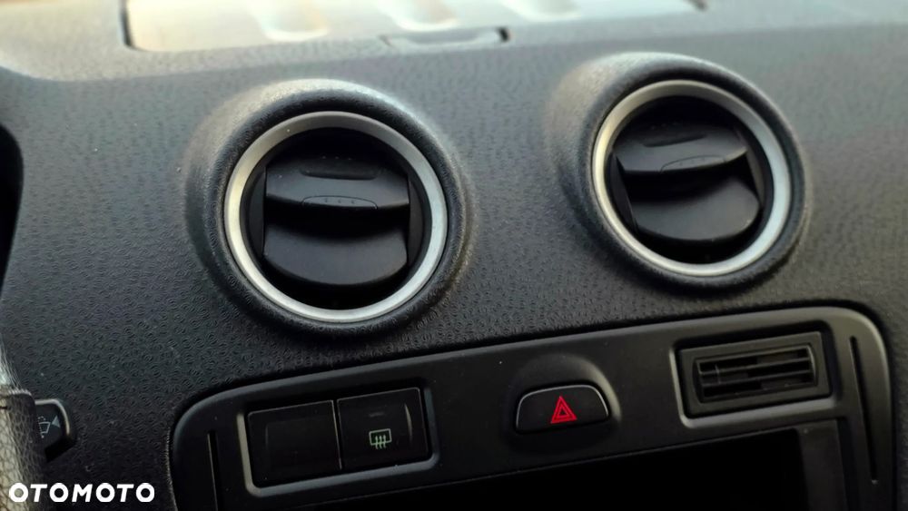 Ford Fusion 1.4 Trend EU5 - 12