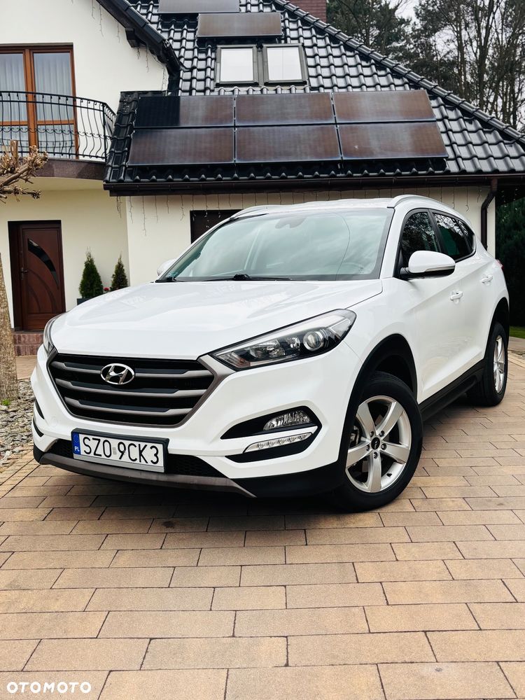 Hyundai Tucson 2.0 CRDi 4WD Automatik Style - 4