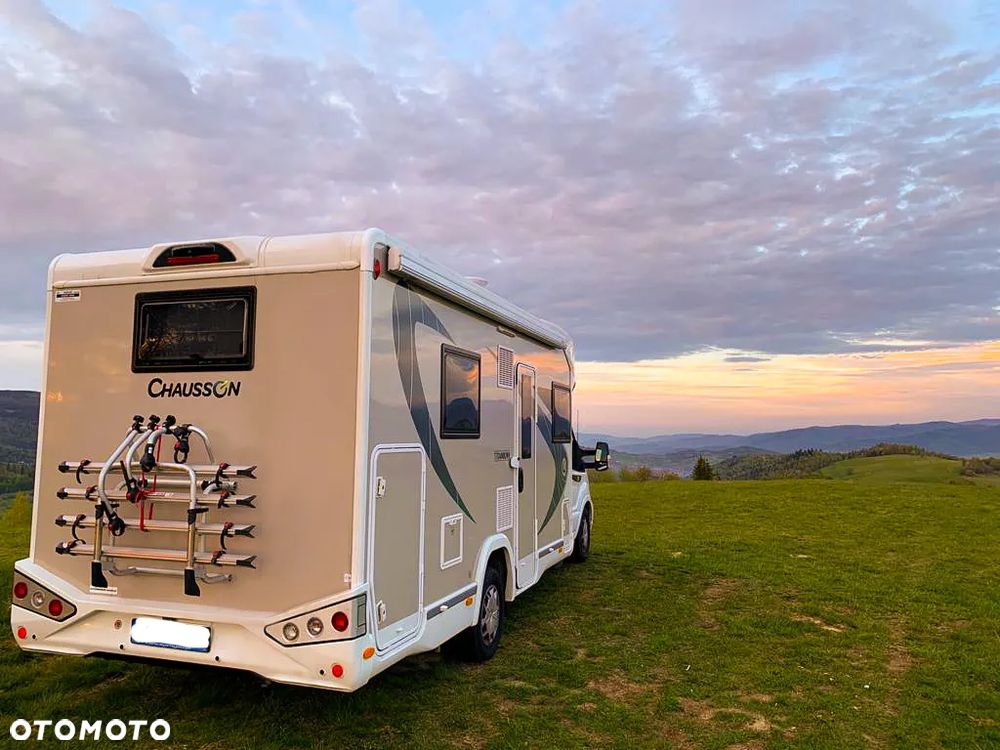 Ford Chausson 720 Titanium - 2