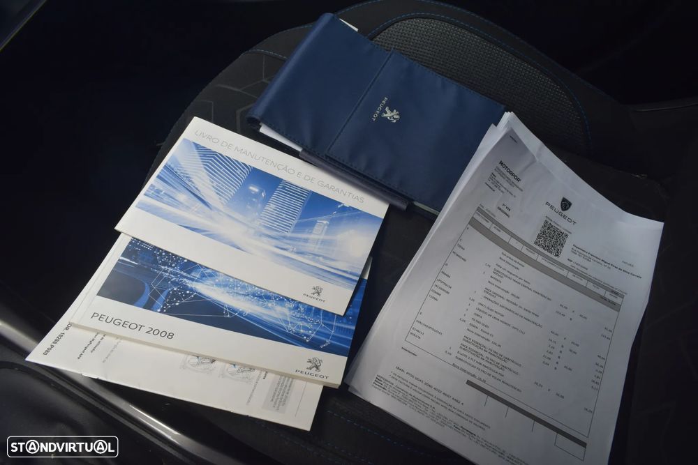 Peugeot 2008 1.2 PureTech Style - 8