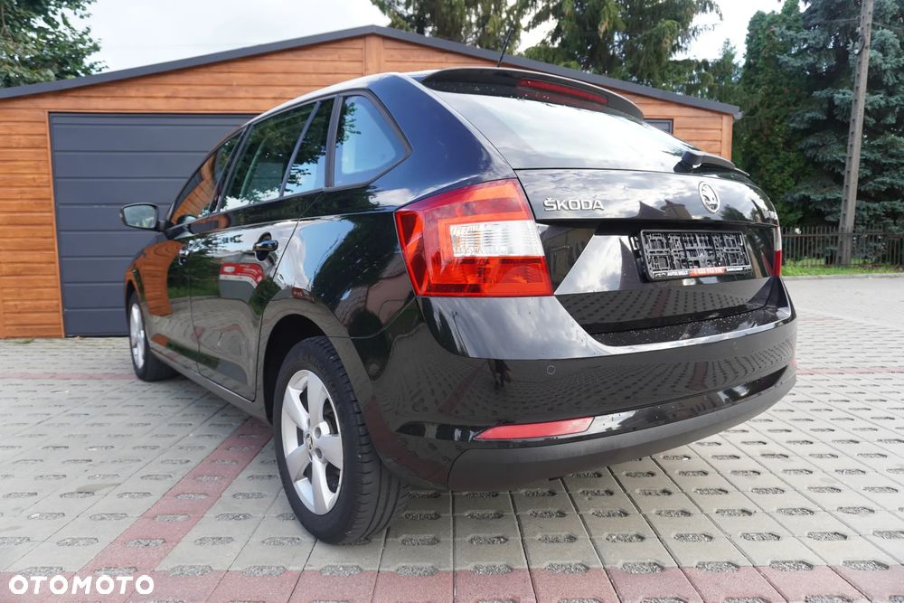Skoda RAPID 1.2 TSI Green tec Edition - 14