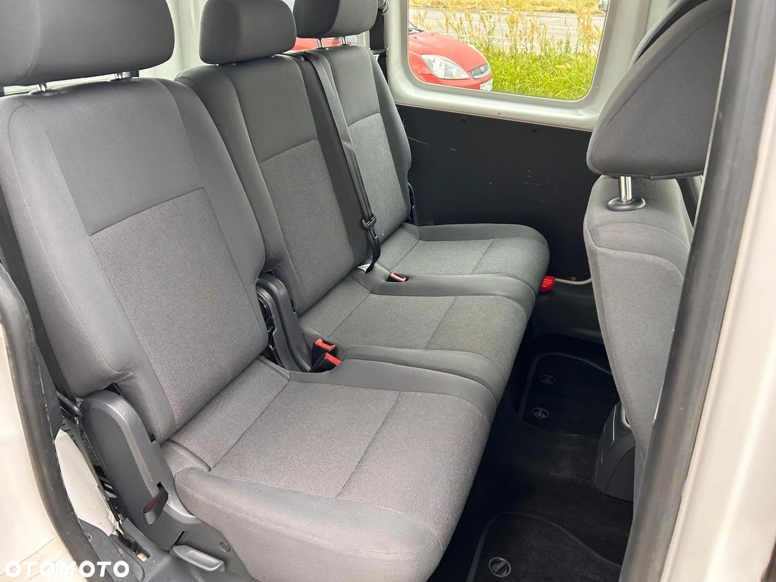 Volkswagen Caddy - 10