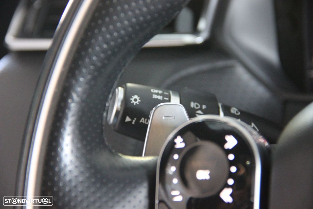 Land Rover Range Rover Velar 2.0 D R-Dynamic HSE - 23