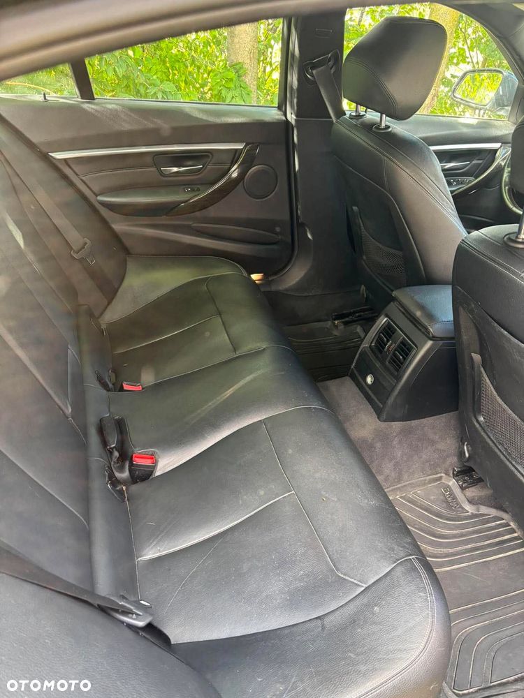 BMW Seria 3 - 22