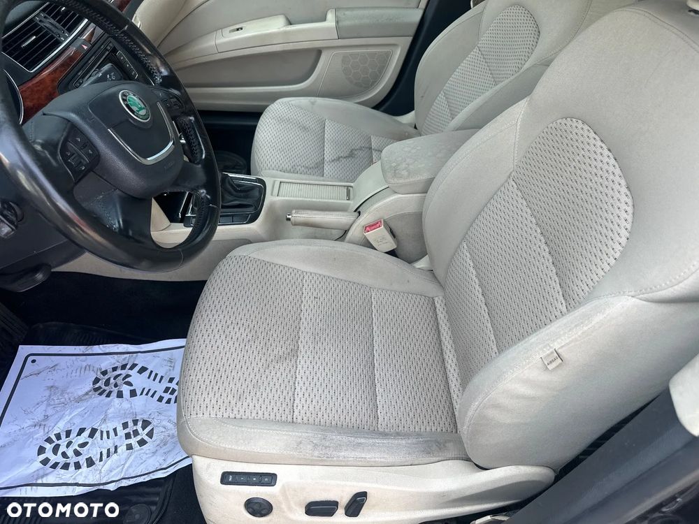 Skoda Superb 2.0 TDI Elegance - 18