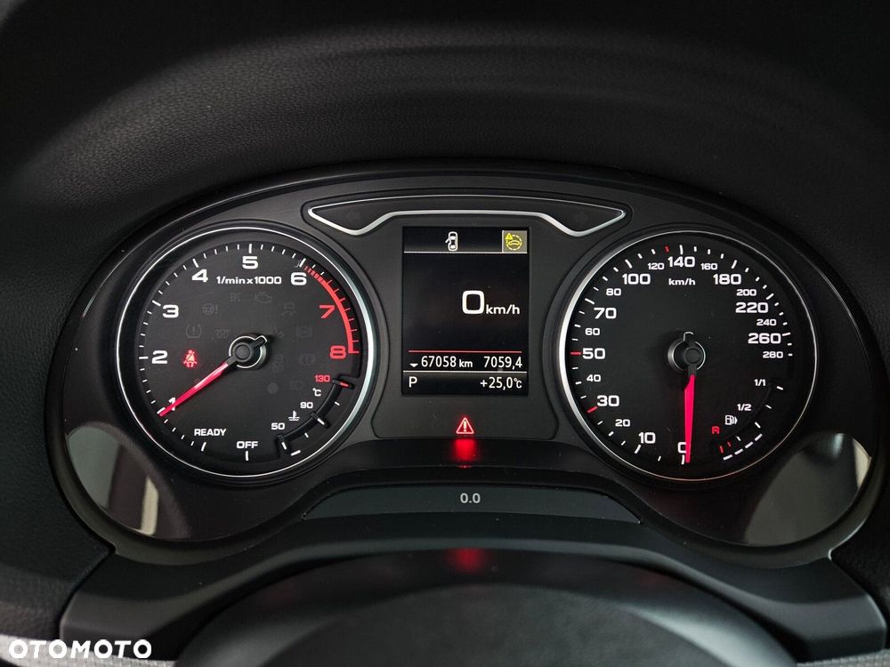 Audi Q2 - 17