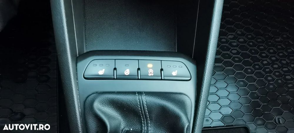 Kia Stonic 1.4 GSL Urban - 18