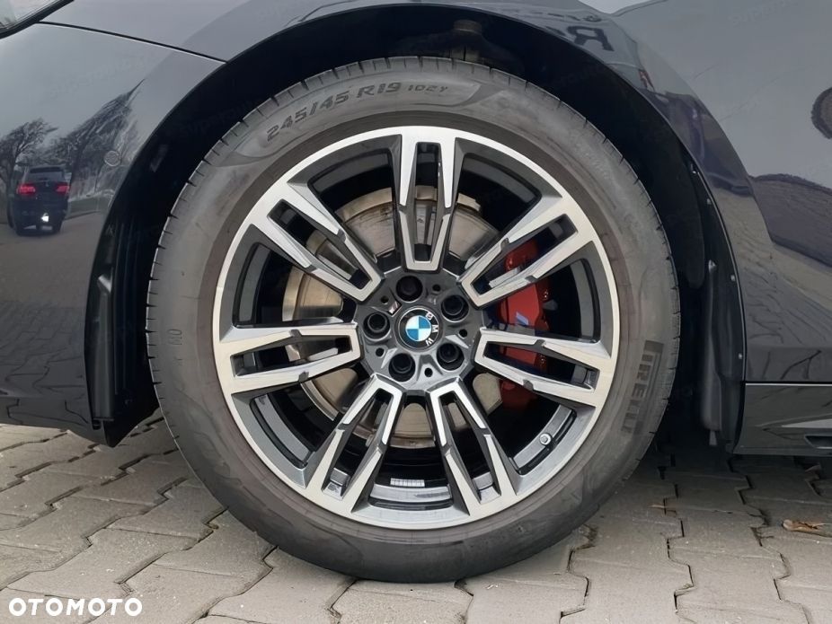 BMW Seria 5 520i mHEV M Sport - 15