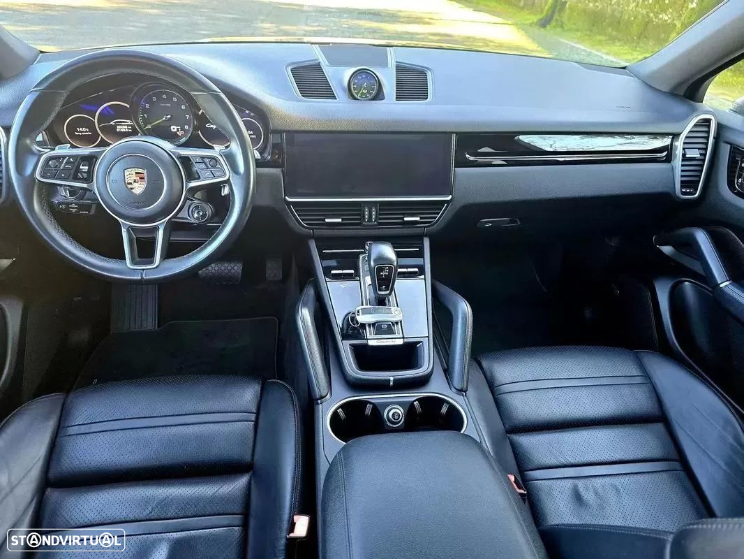 Porsche Cayenne Coupé - 18