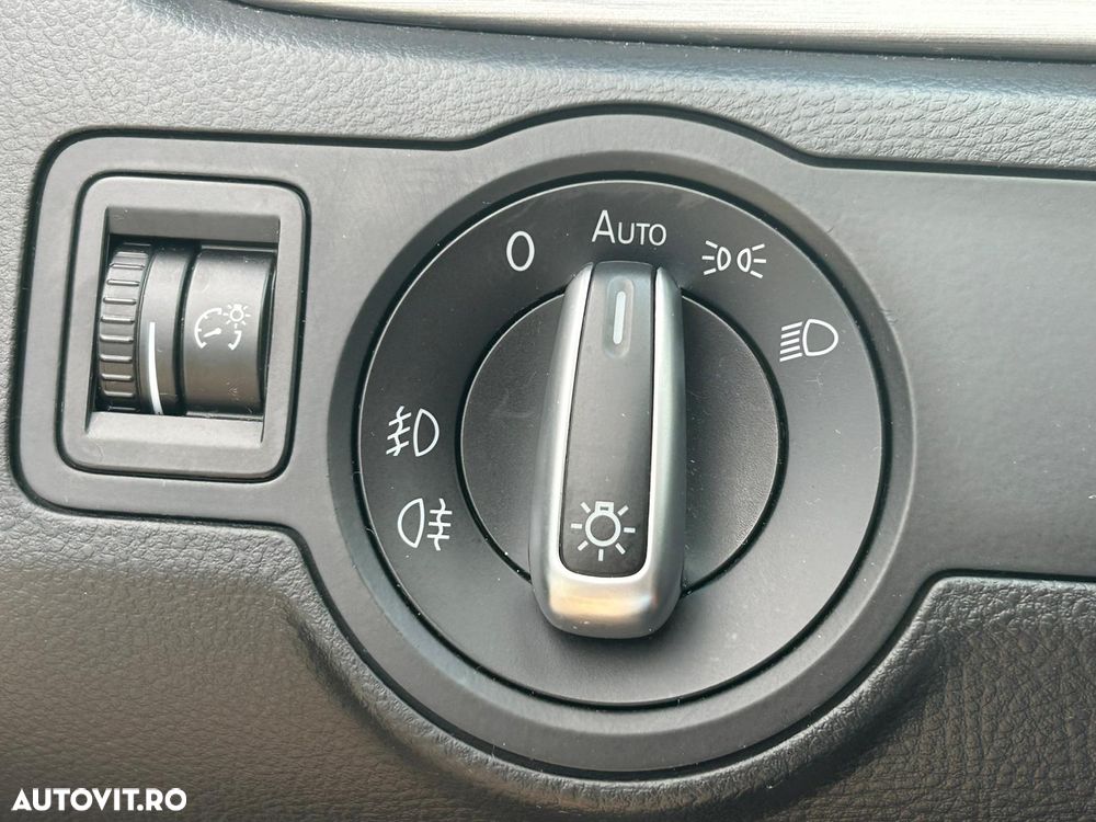 VOLKSWAGEN Passat 2011 — imagine 7