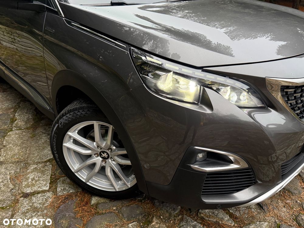 Peugeot 5008 THP 165 EAT6 Allure - 39