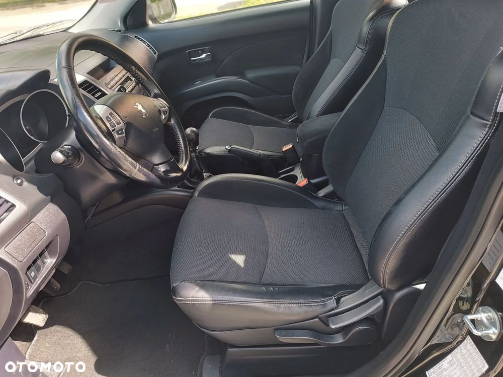 Peugeot 4007 HDI FAP 7-Sitzer Active - 9